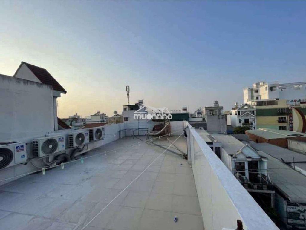 Căn hộ dịch vụ 4,5m x 24m. 1/ hẻm 7m thông lê văn khương.thu nhập 30tr - 3