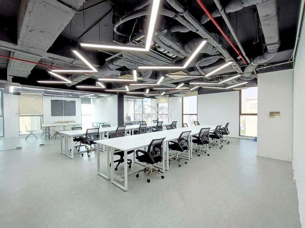 Toà nhà văn phòng 880m2 trung tâm khu k300 tân bình - 2
