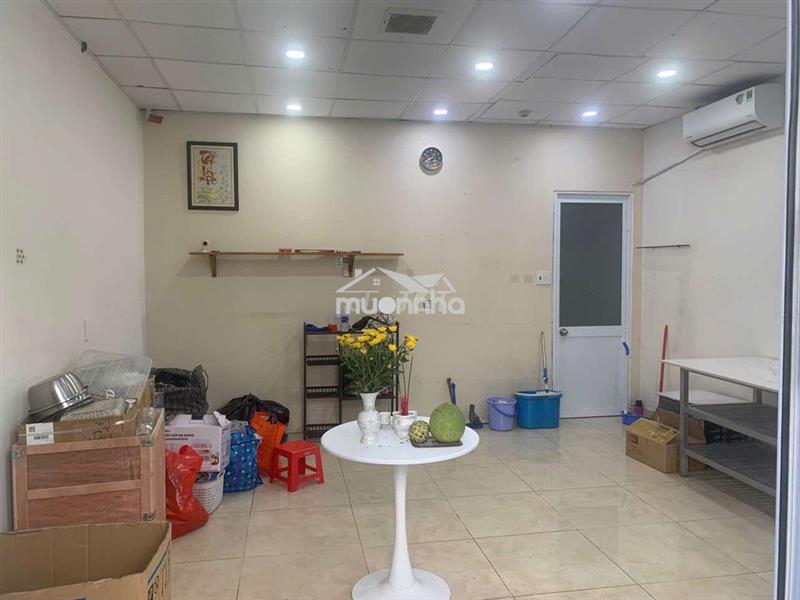 Cho thuê mb shophouse luxcity, 23m2 có máy lạnh, cực sốc chỉ 5.5tr