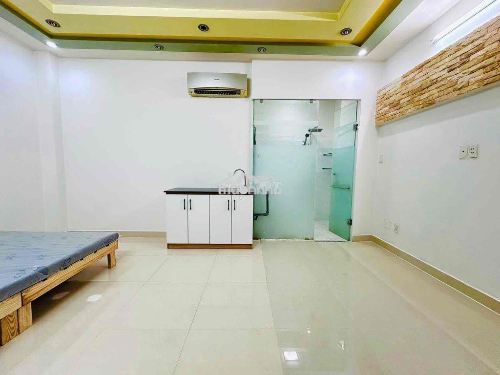 Còn 1 phòng mới  27m2 - full nội thất , sát đại học kinh tế , quận 10 - 3