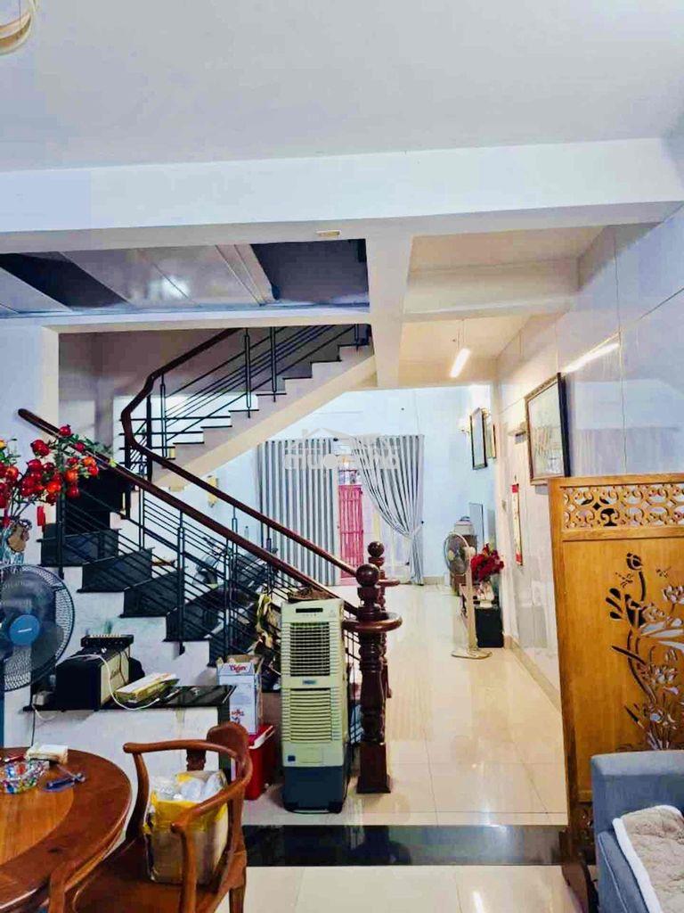Nhà 5 tầng - 95m2 - ngang 5m ngay cityland phan văn trị