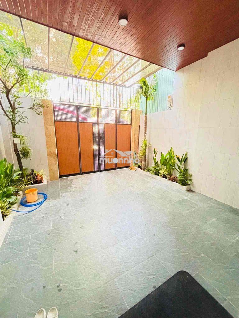 Nhà đẹp mới khu hồ nghinh - 3pn 4wc cách biển 300m