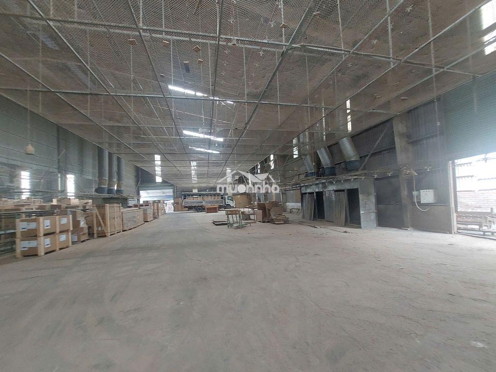 Cho thuê 2500m2 xưởng khánh bình tân uyên ,pccc tự động , g.tờ đầy đủ  - 2