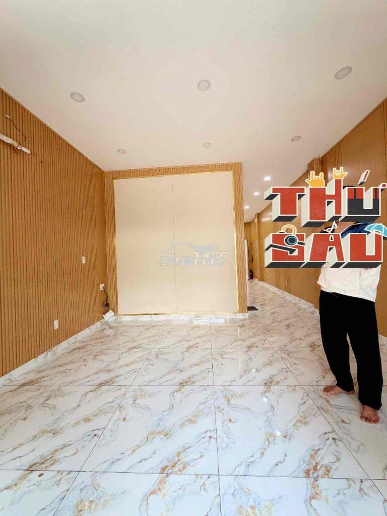 Cho thuê nhà mặt tiền 2 tầng - 4.6x17m - gần trường chinh - tân bình - 2