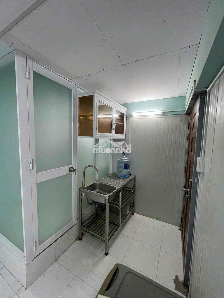 Ngay sau lưng gigamall phạm văn đồng - 2