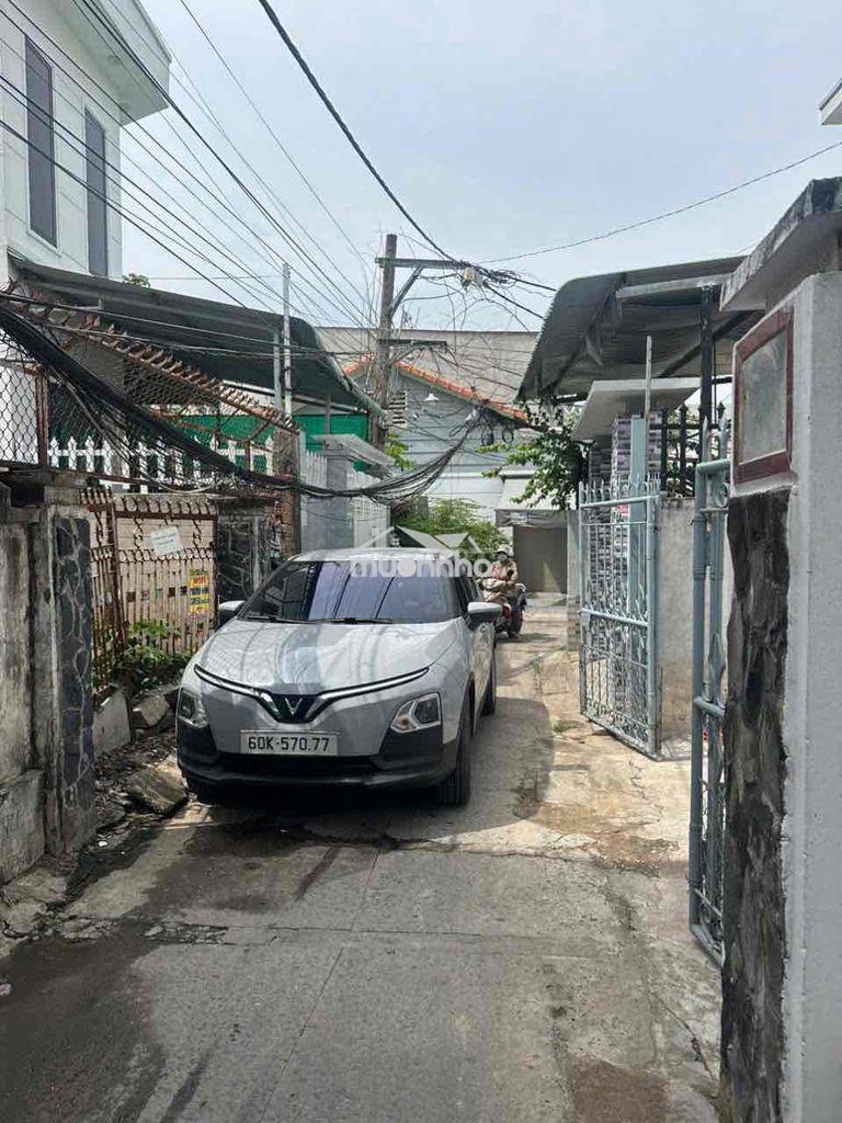 Bán đất ngay trường ngô quyền