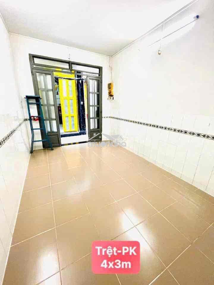 Cho thuê nhà nguyên căn khu vực an ninh, thân thiện. 120 trần hưng đạo - 2
