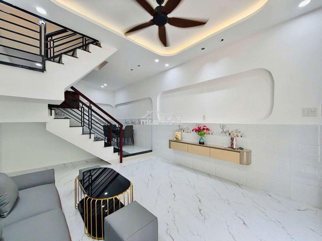 Nhà đẹp - giá mềm cho anh chị đây ! nhỉnh 4 đ - 4