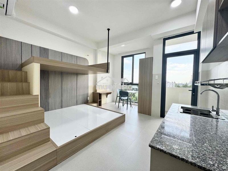 Căn hộ đi bộ đến ufm đầy đủ tiện nghi ban công lớn