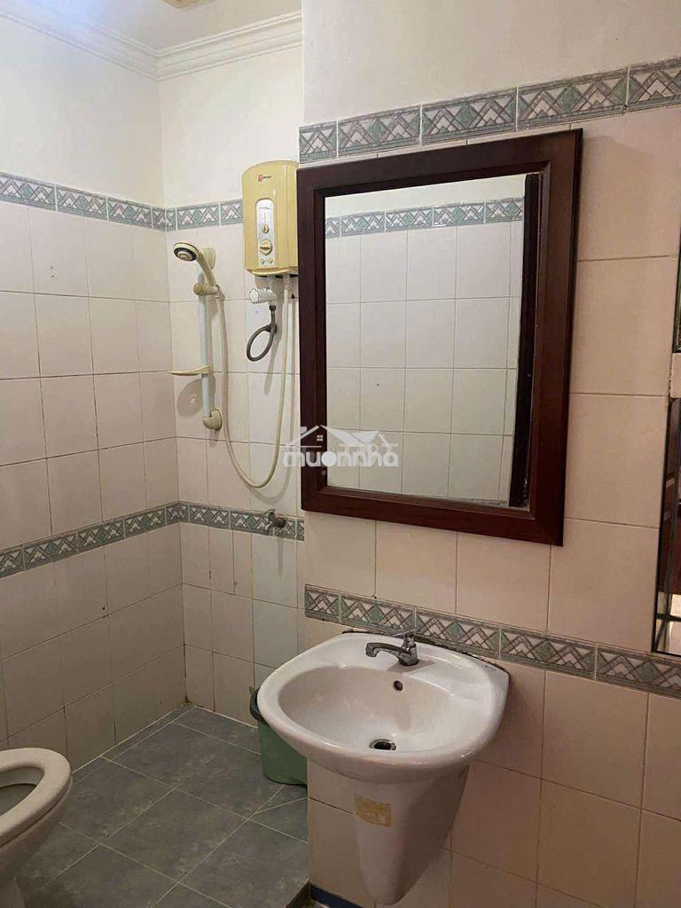 Cho thuê căn hộ bigemco – lý thường kiệt quận 11,  dt : 82m2, 2pn - 4
