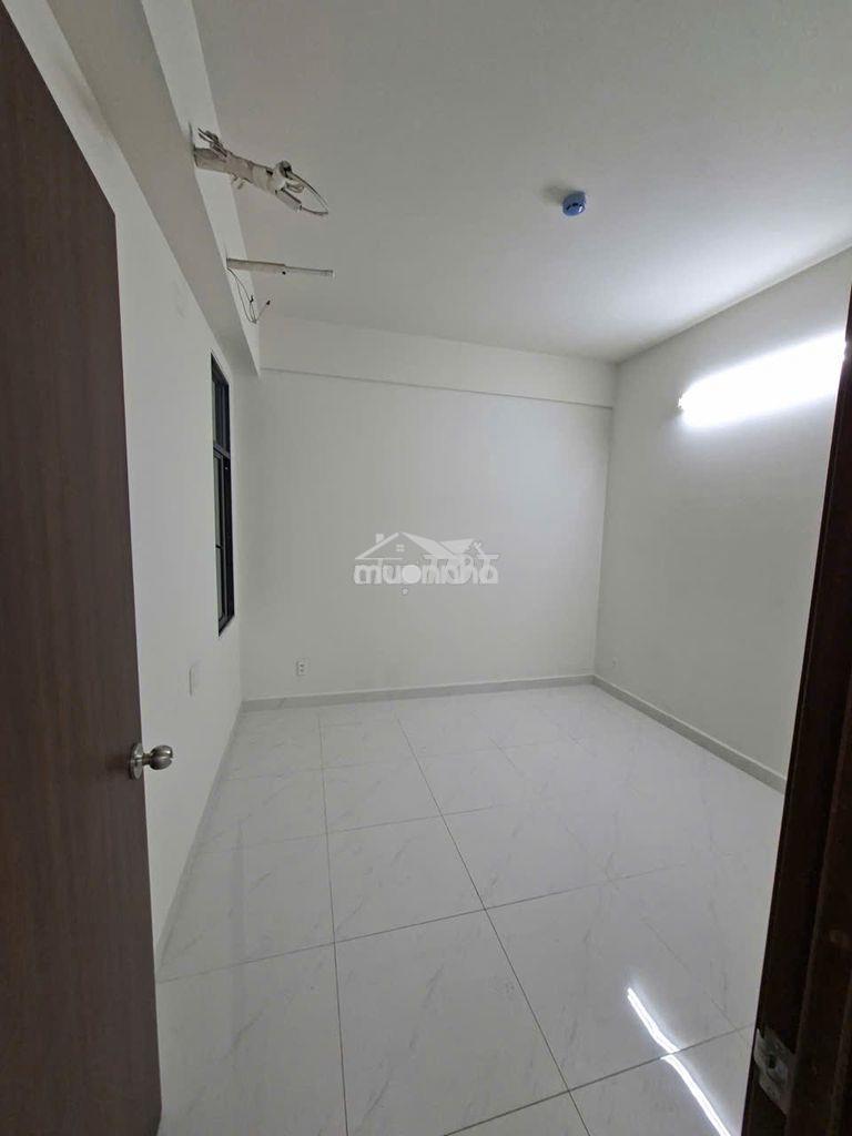 Chính chủ cho thuê green river 3 phòng ngủ 2wc giá 11tr, ở liền quận 8 - 4