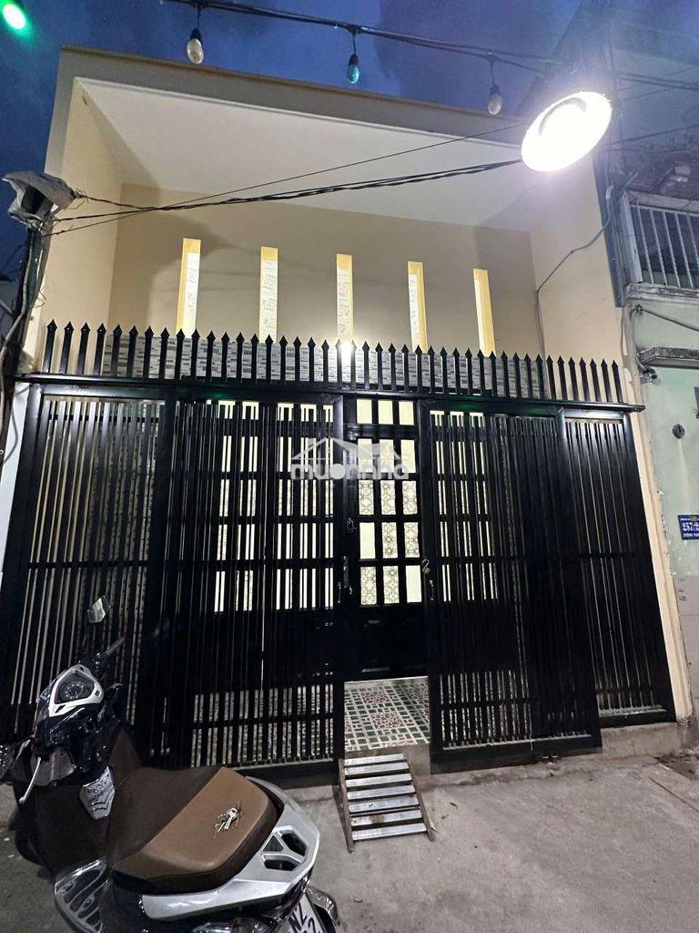 Bán nhà mới ngang 5m hxh mới xây đang cho thuê 7tr/tháng 