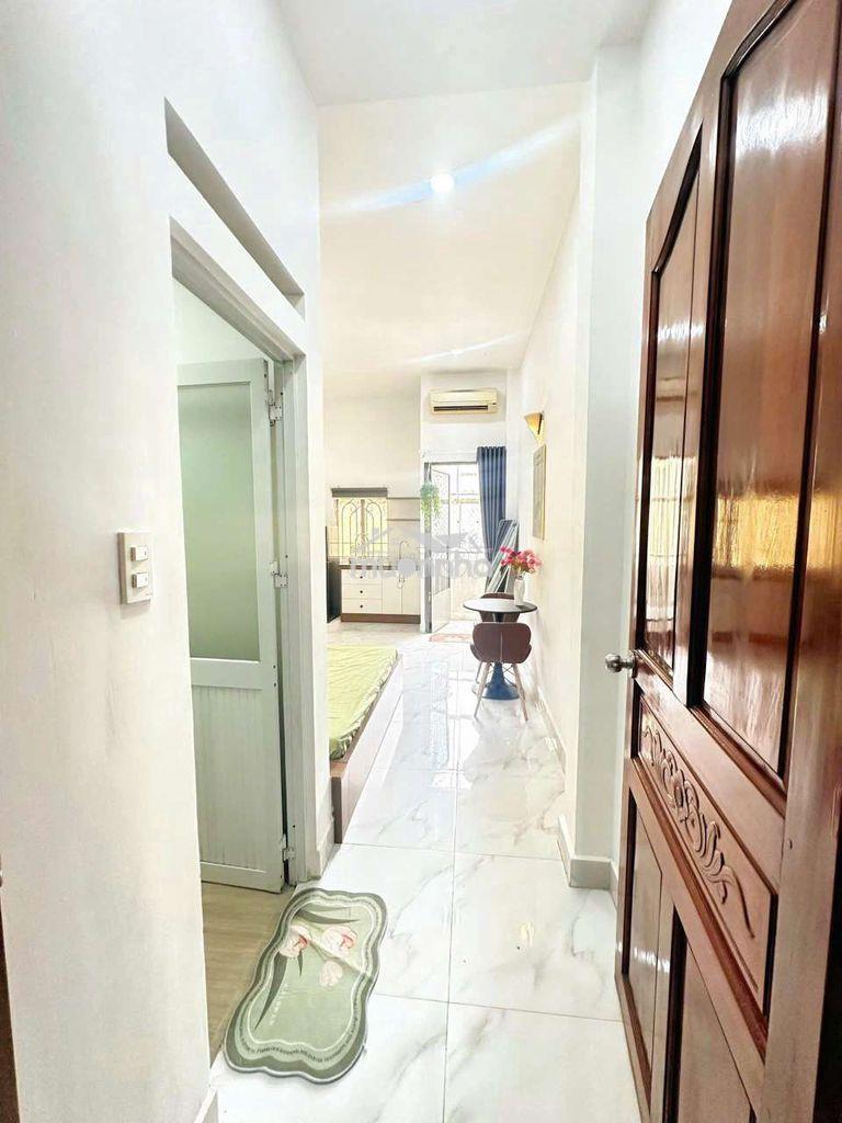 Căn hộ studio 35m2 ban công full nội thất gần ngã tư hàng xanh - 3