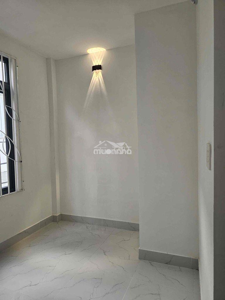 Nhà 4m  x 4m , đúc 1 lầu , hẻm xe hơi , đường số 8, - 4