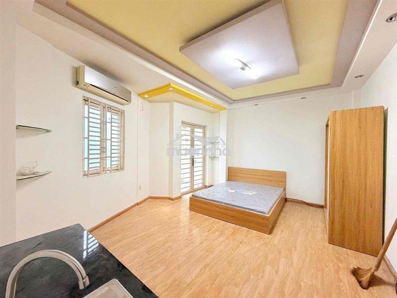 Siêu phẩm kế 300m đh kinh tế ueh_ studio cửa sổ full nt có bếp_quận 10