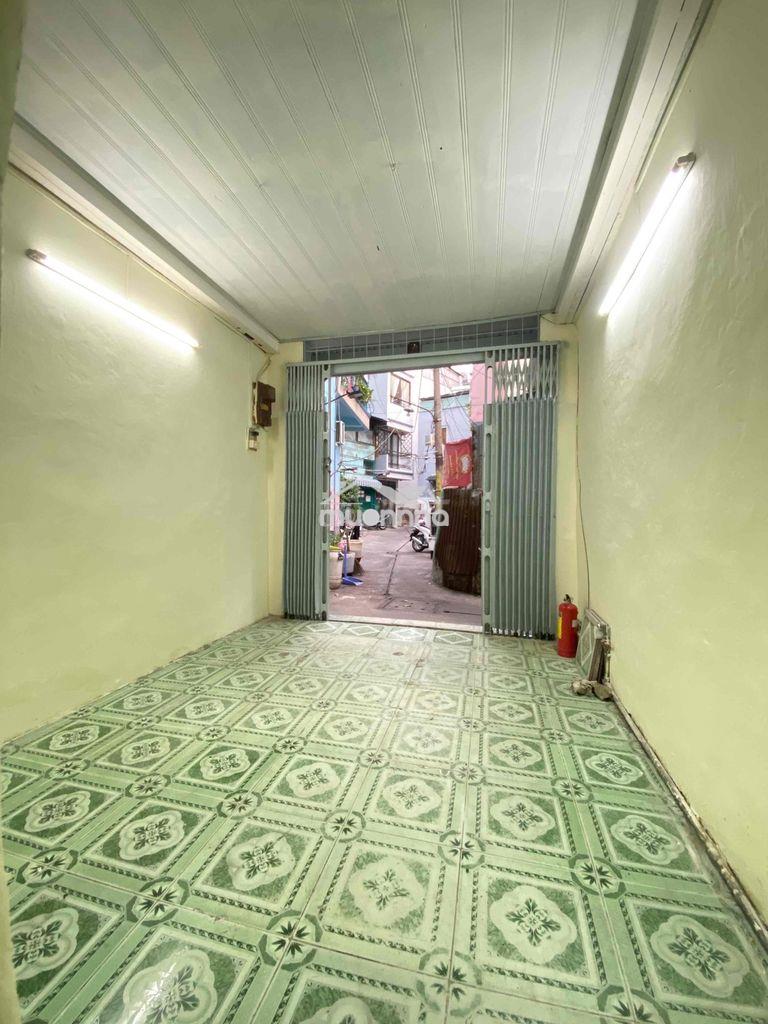 Cho thuê nhà lý thường kiệt q11 giá 8,5tr 42m2 3 phòng ngủ có ban công