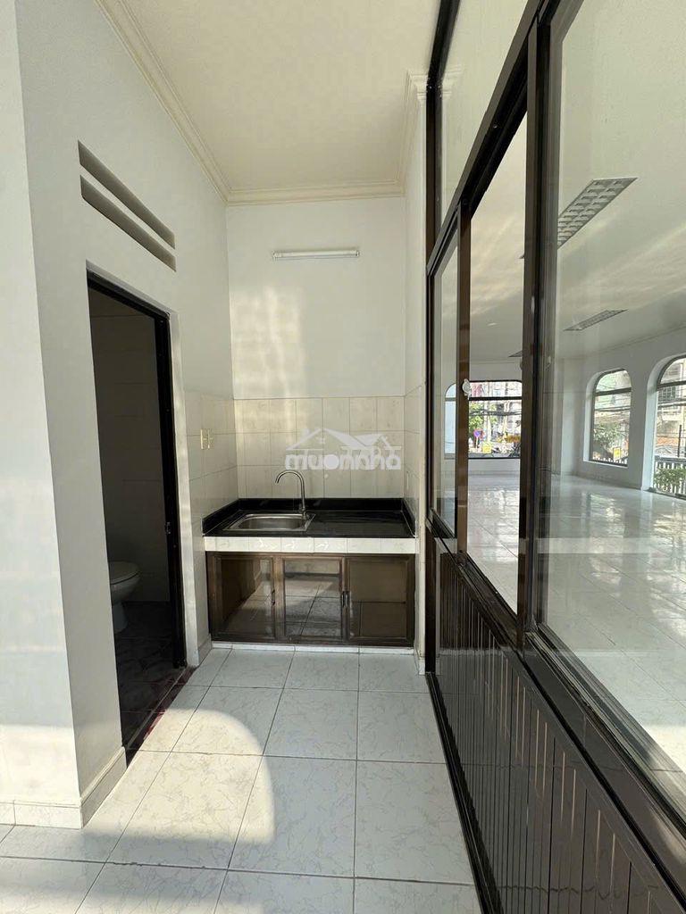 Siêu phẩm nguyên căn mặt tiền tân cảng 120m2 nhà trệt - 2