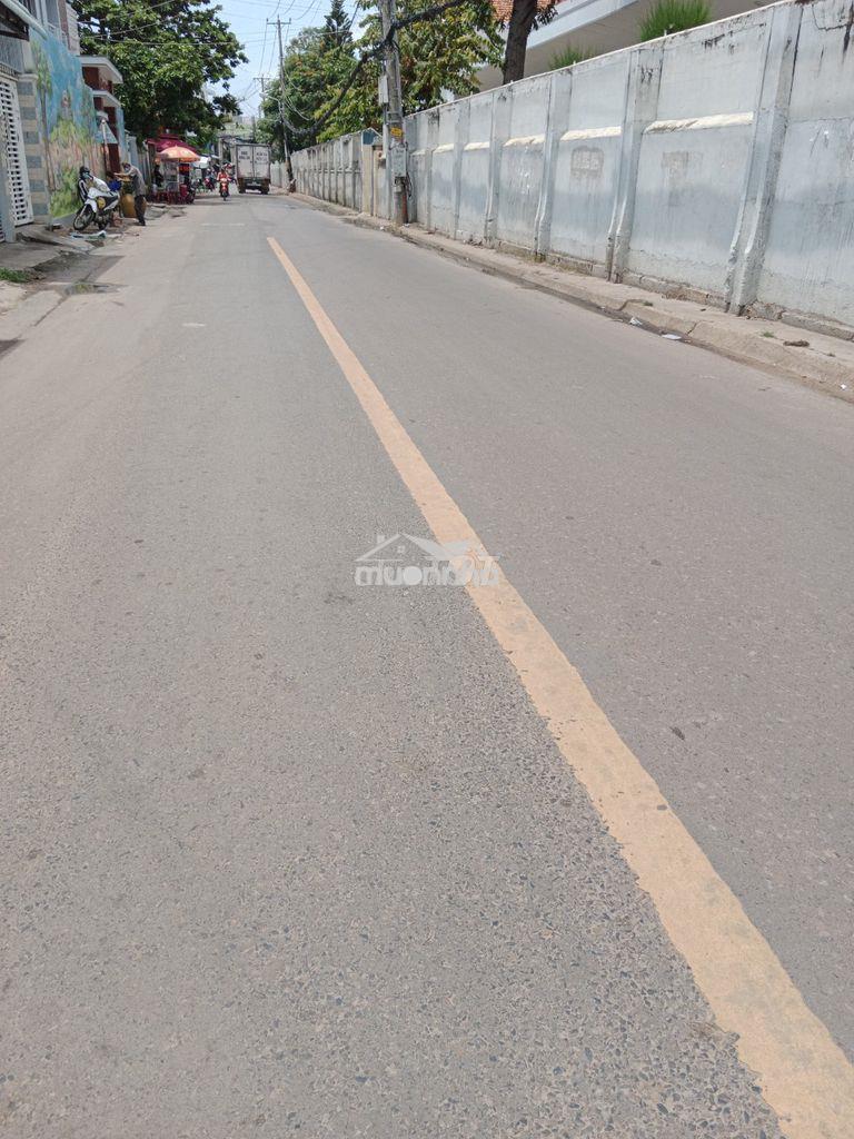 Bán nhà 1 lầu 2 mặt tiền đường nhựa trung tâm phan thiết, gần biển - 4