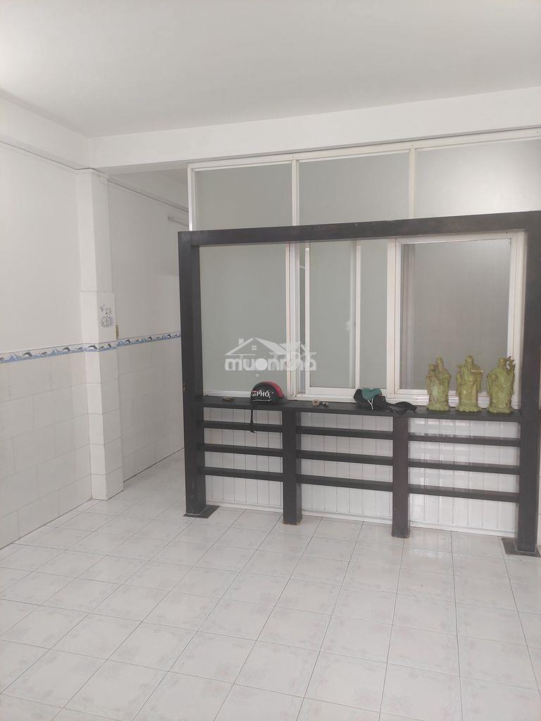 Cho thuê phòng chung cư bình phú đường số 30 - 4