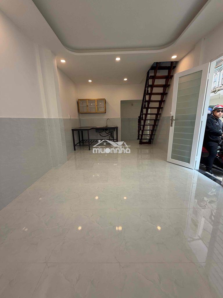 Cho thuê nguyên căn nhà mới