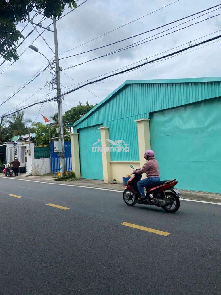 Cần bán nhà xưởng mặt tiền đường đã có điện 3 pha ,nước - 2