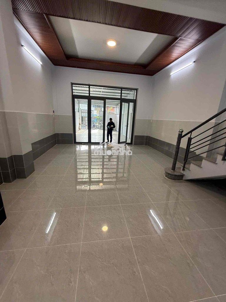 Cho thuê nhà mới xây