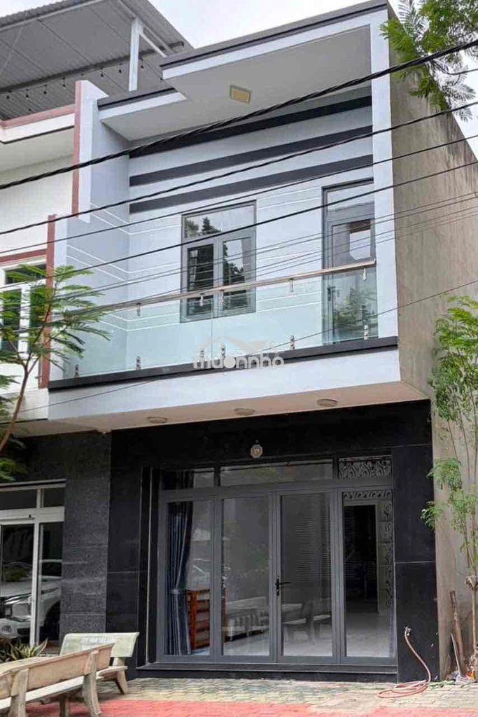 Nhà 1 trệt 1 lầu thuận giao,kế đường 22/12 gần vsp1,có nội thất