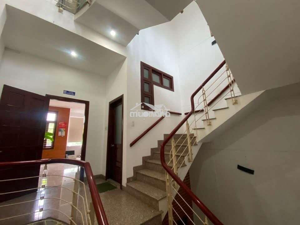 🇻🇳 Cho thuê nhà 4 tầng: trịnh đình thảo - 6 phòng rộng - 4
