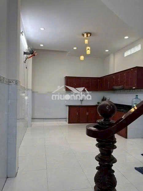 Cho thuê nhà nguyễn hữu tiến -4 x 16 m đúc 4 lầu : 6 pn , 4 wc - 2