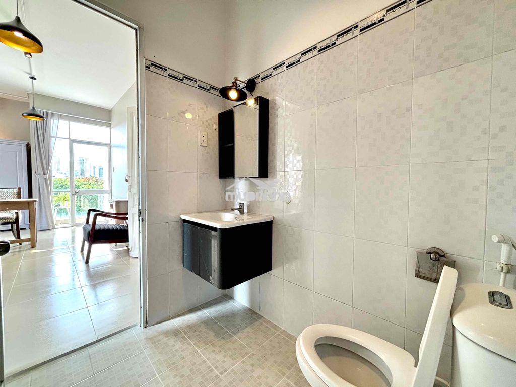 Phòng full nt 4cửa sổ ban công gần đh tdt ou rmit tnmt gần phú mỹ hưng - 3