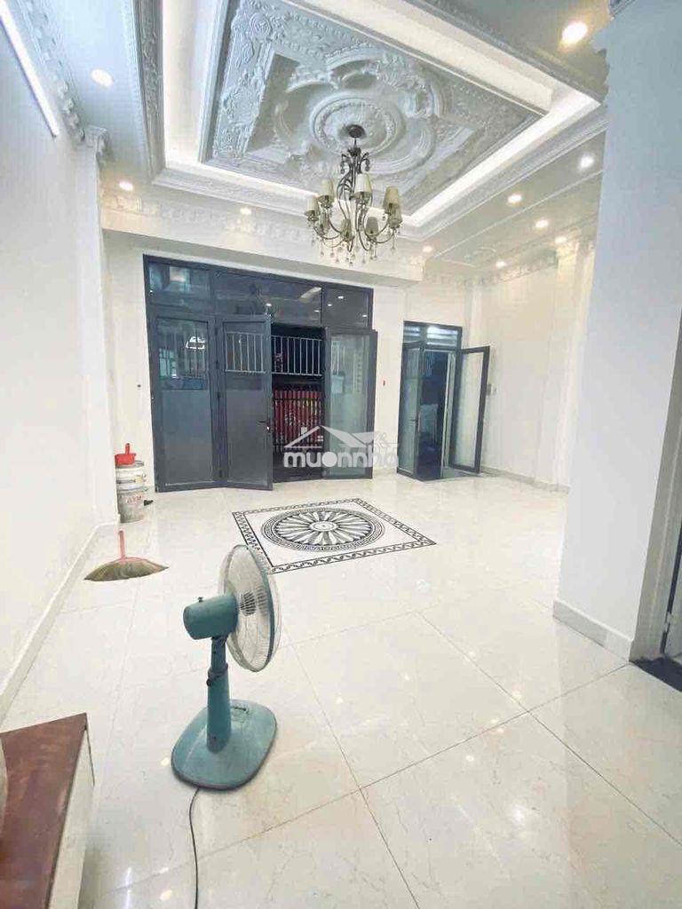 🏠Nguyên căn nhà ðẹp 3phòng hẻm huỳnh tấn phát p.phú thuận - quận 7 - 2