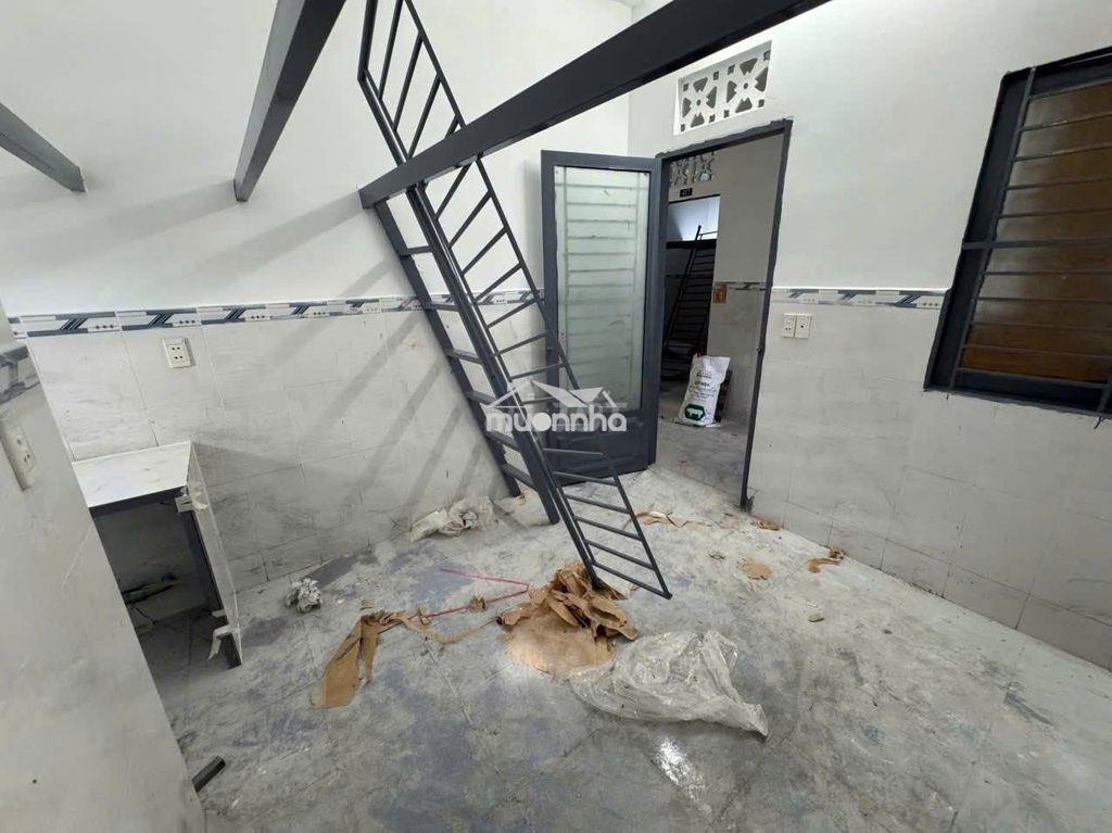 Khai trương tòa nhà mới cho học sinh , sinh viên - 3