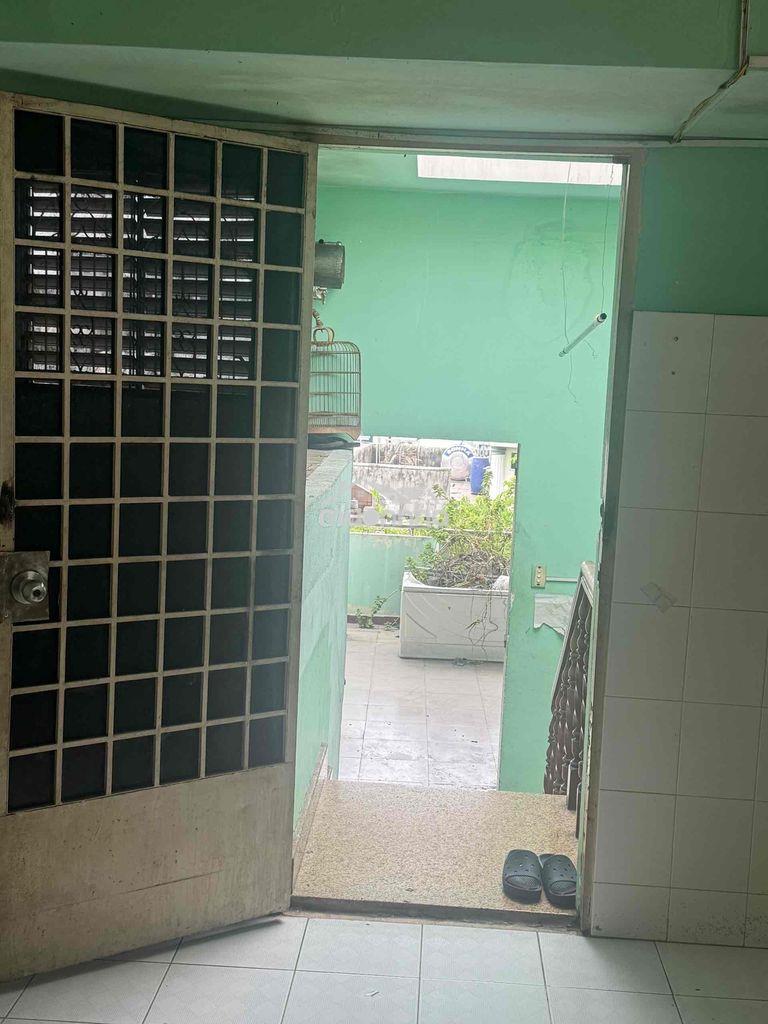 Phòng trọ 25m2 giá rẻ quận 5 - 4