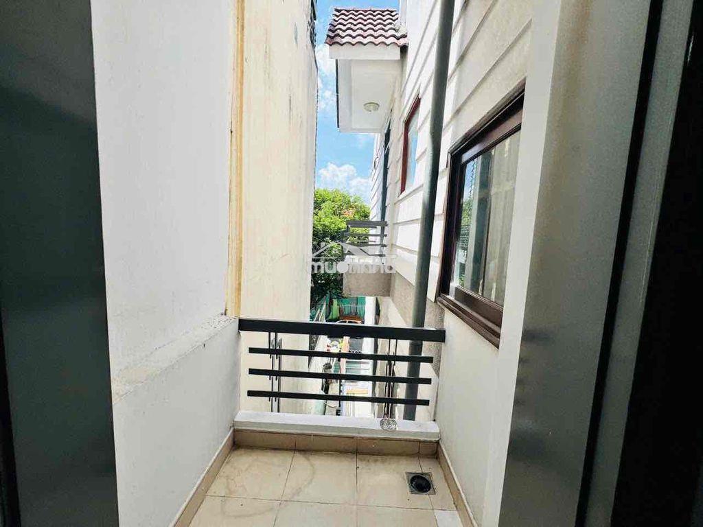 Chdv 2pn có nội thất tại 152/2 nguyễn văn khối 4,5tr - 4