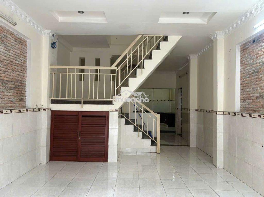 Nhà cho thuê xe hoi ngủ trong sân p 12 gò vấp  - 3