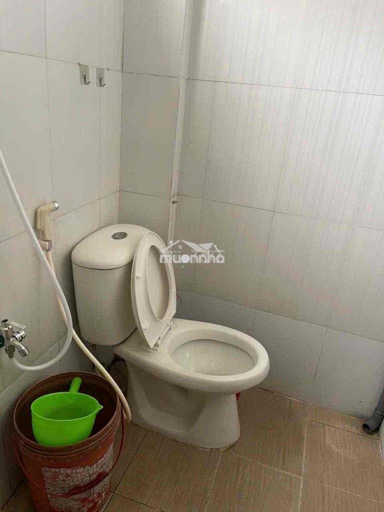 Cho thuê nhà gần chợ bà điểm - 3