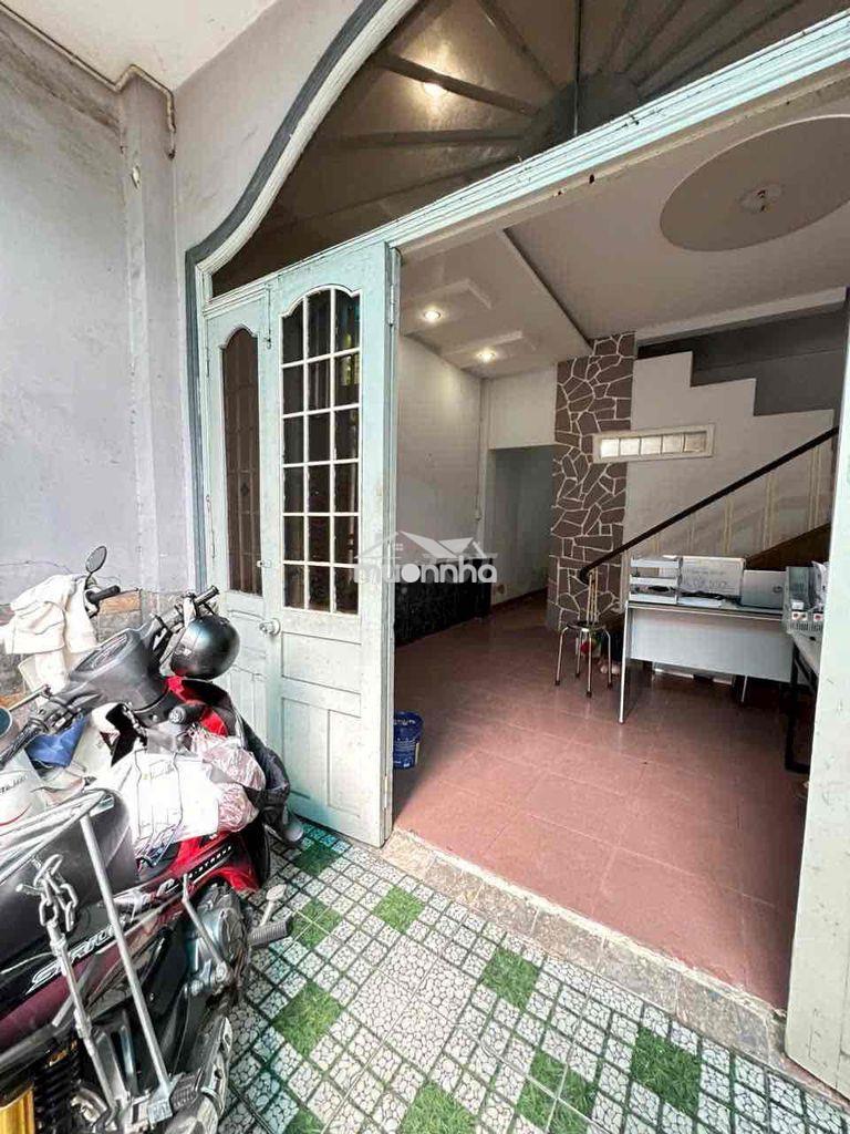 Nhà nguyên căn. hẻm xe tải. hình thật 100%. - 2