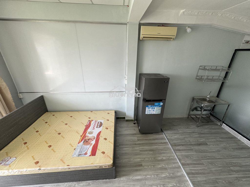 Phòng ngay cầu băng ky (nơ trang long), full nội thất, lầu 4 - Ảnh 3