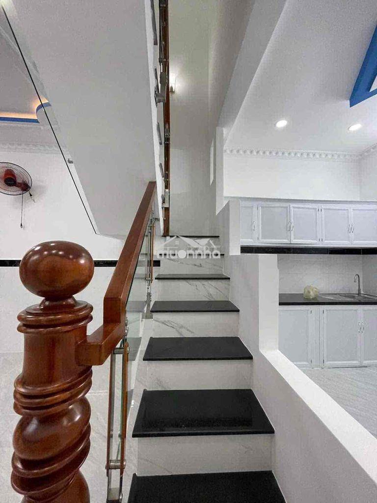 Nhà bán thạnh xuân 25, dt 4x9m 1 trệt 1 lầu - 3