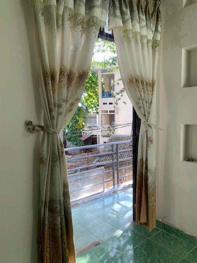 Phòng mặt tiền có gác giờ tự do khu giải phóng tân bình - 2