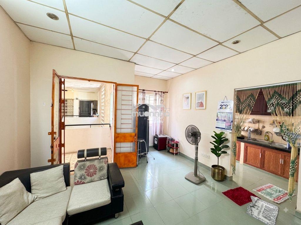 Bán chung cư gò dầu 2 tân sơn nhì tân phú - 59m2- 2pn- giá 2.3 tỷ - 3