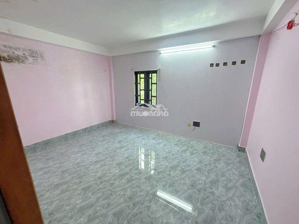 Cho thuê nhà đường tân kỳ tân quý - phường tân sơn nhì mới : 3 lầu - 2
