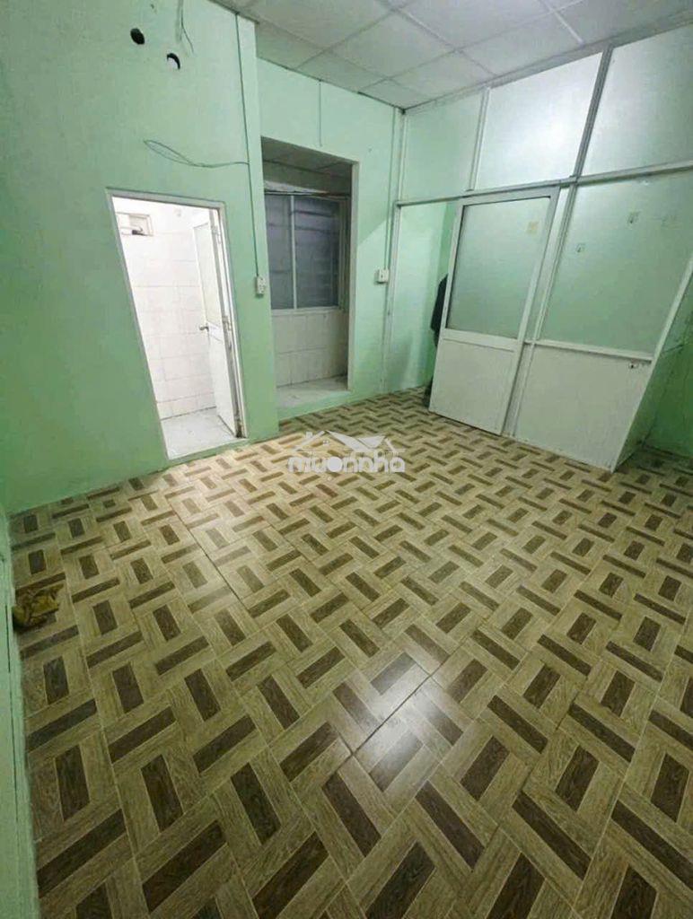 Nhà nguyên căn vĩnh viễn, q10. dt: 3.6x13m, 1 lầu, 2pn, 2wc - 4