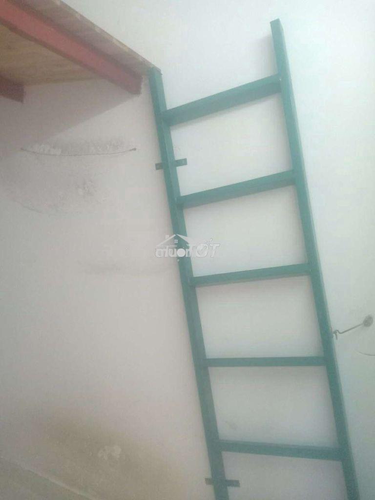Phòng giá rẻ,có toilet riêng,điện nước riêng,gần chợ,có internet
