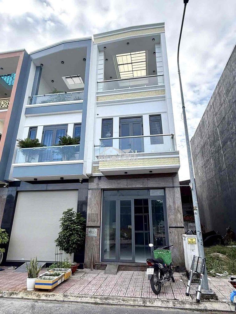 Nhà 1 trệt 2 lầu an phú,thuận an,kế đường phan đình giót,liên huyện.