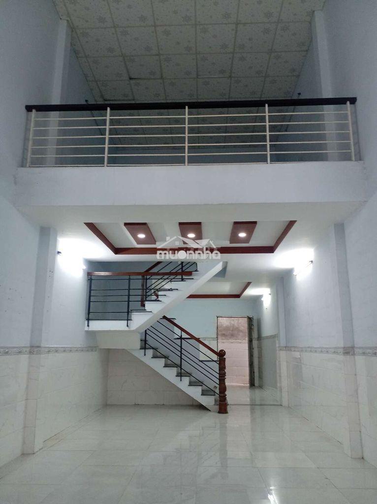 Nhà cho thuê
4x19
2 phòng ngủ
dưới đất trống suốt
hẻm 6m