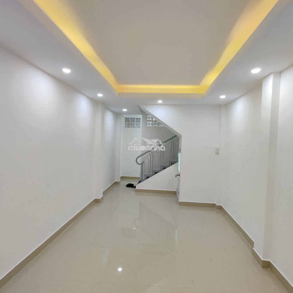Bán nhà đường bà hạt- btct 1 trệt 2 lầu - 4 pn 2 wc vừa ở vừa cho thuê - 2