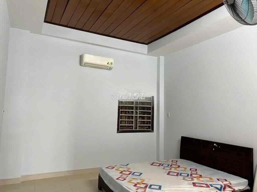 Cho thuê nhà đường vườn lài đúc 3 tấm . nhà có 4 pn. full nội thất - 3