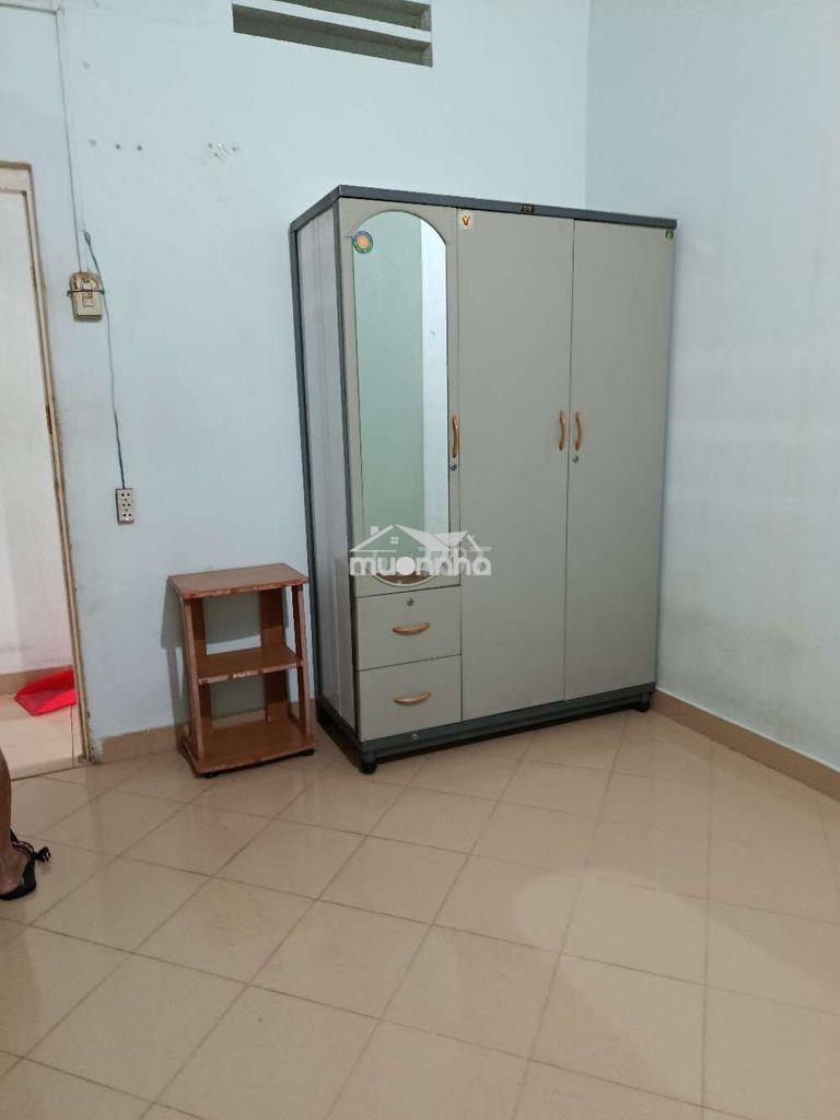 Phú nhuận cho thuê phòng trọ 2tr 1 người ở