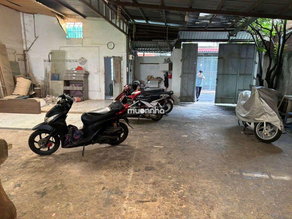 Cho thuê kho xưởng 11×20m – xuân thới thưởng - hocmon - giá: 10 triệu - 2